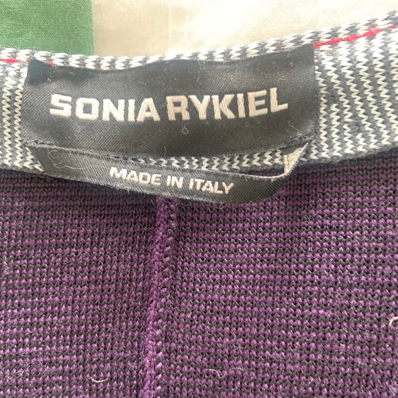 Dress - Picture 1 of 6